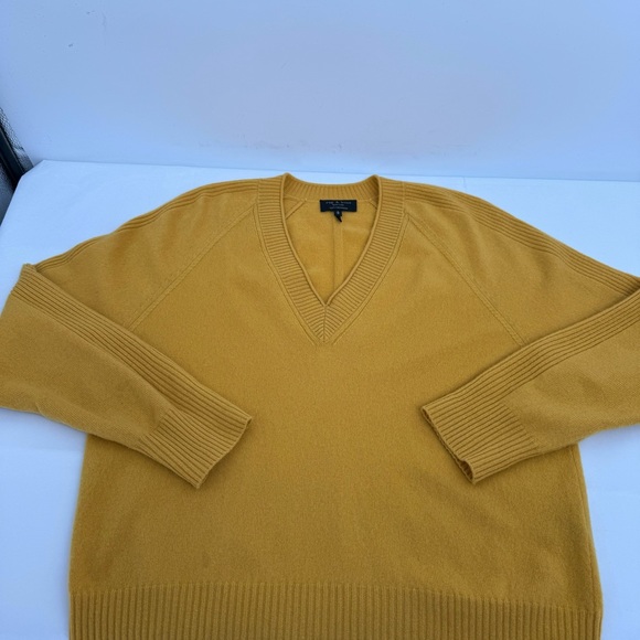 Rag & Bone Sweater Women’s S 100% Yellow Cashmere Pullover V-Neck Long Sleeve - Picture 5 of 9